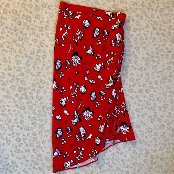 Veronica Beard Cherry skirt - Picture 5 of 9